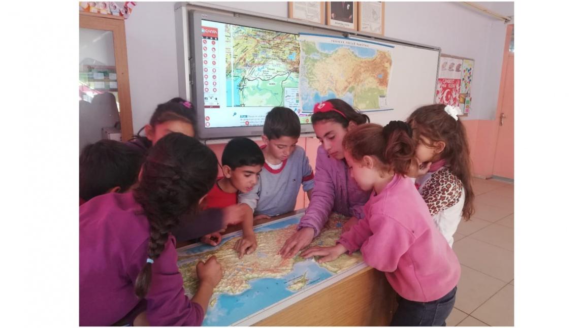 Kabartma Türkiye Fiziki Haritasını İnceledik